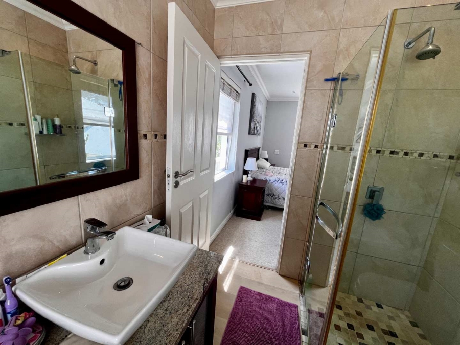 3 Bedroom Property for Sale in Hemel en Aarde Estate Western Cape